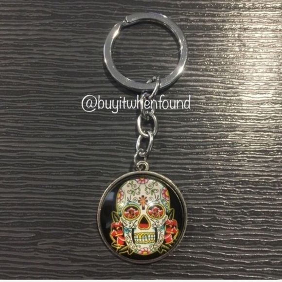 Day of The Dead & Peace Love Cabochon Keychains - Picture 5 of 8